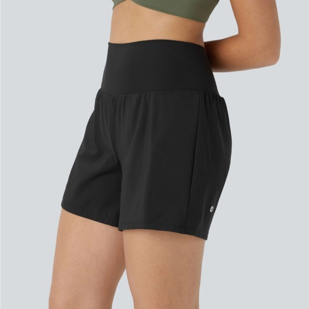 HALARA Super High Waisted Pocket & Pocket 2-in-1 Yoga Shorts 5"-Longer Length